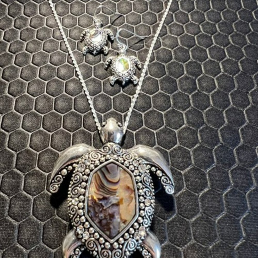 Turtle Necklace Earring Set Multicolored Abalone Stones 18K White Gold Plated